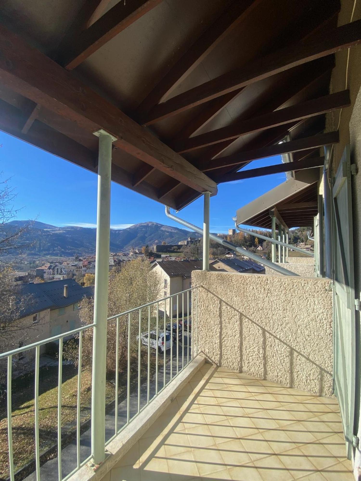 Appartement Au Coeur De Seyne Exteriör bild